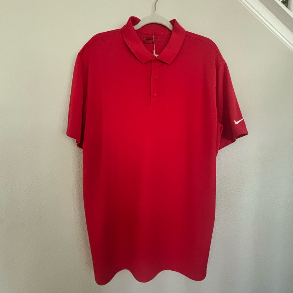 Men’s Nike golf dri-fit polo shirt